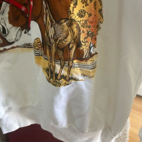 Vintage Horse Print White Sweatshirt - Picture 14 of 16